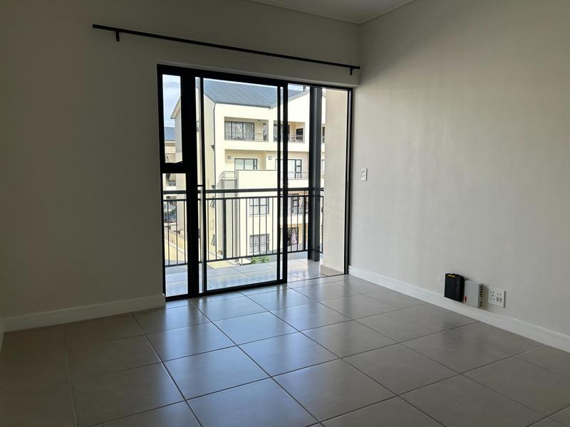 To Let 1 Bedroom Property for Rent in Sandown Western Cape